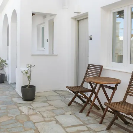 Paliomylos 2* Naousa (Paros)